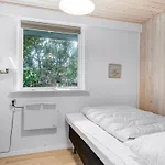 Johan - From The Sea By Interhome *