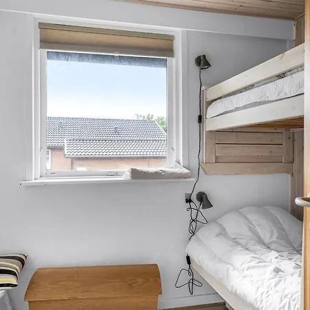 Johan - From The Sea By Interhome * Hals